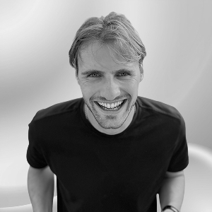 Mick Sakkal
